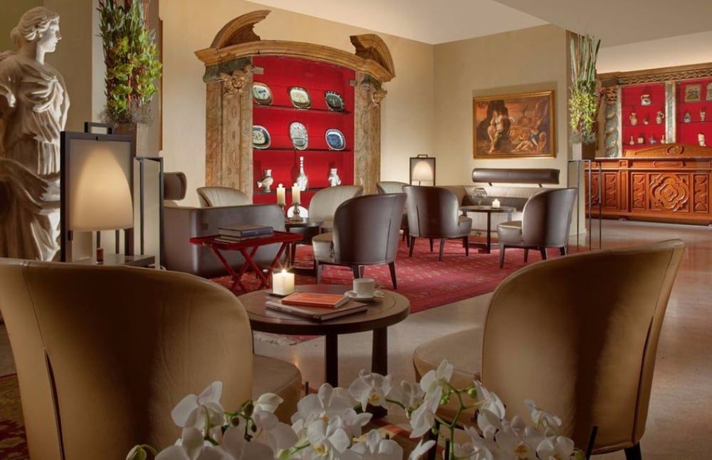 Hotel Raphaël - Relais & Châteaux 2