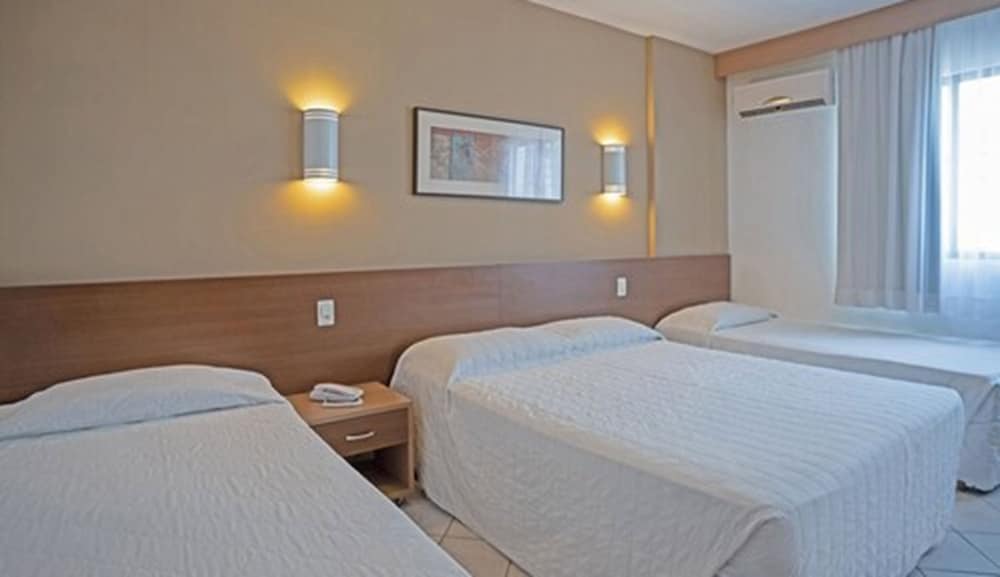 Atobá Praia Hotel by Pires - Balneario Camboriu 2