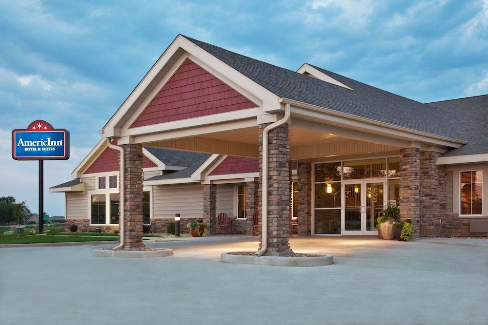 AmericInn by Wyndham Osage 1