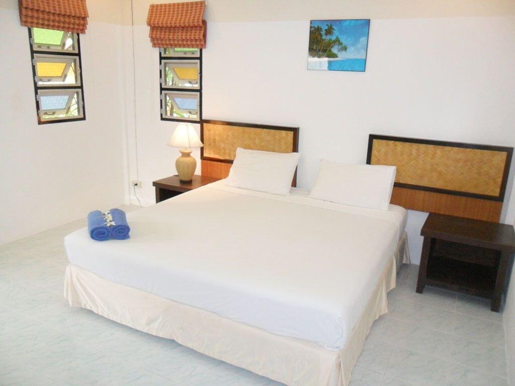 Khaolak Banana Bungalow 2