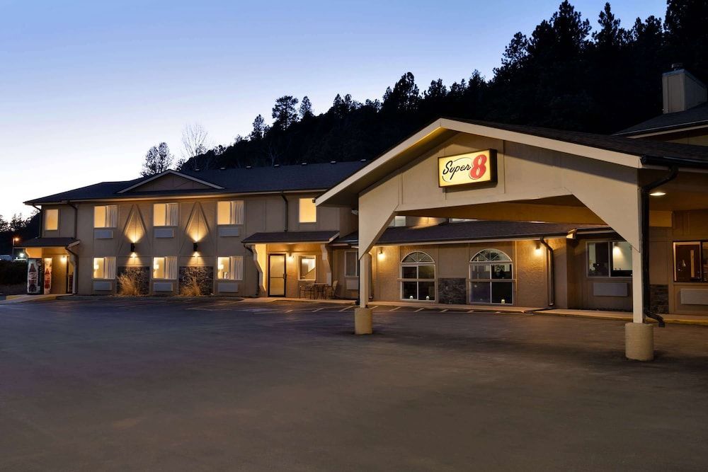 Super 8 by Wyndham Custer/Crazy Horse Area 1