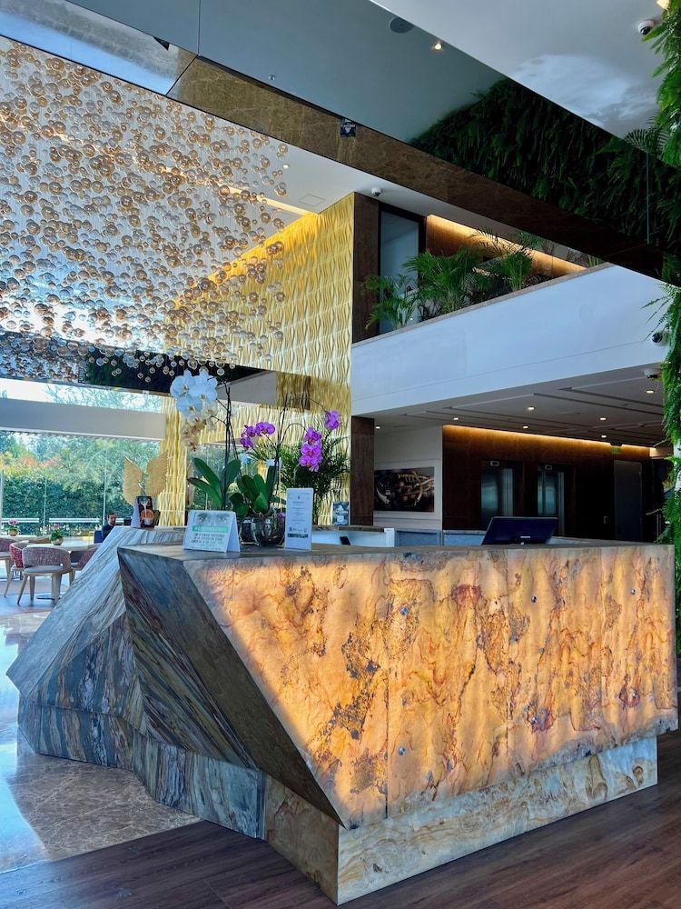 Hotel Sabana Park 2