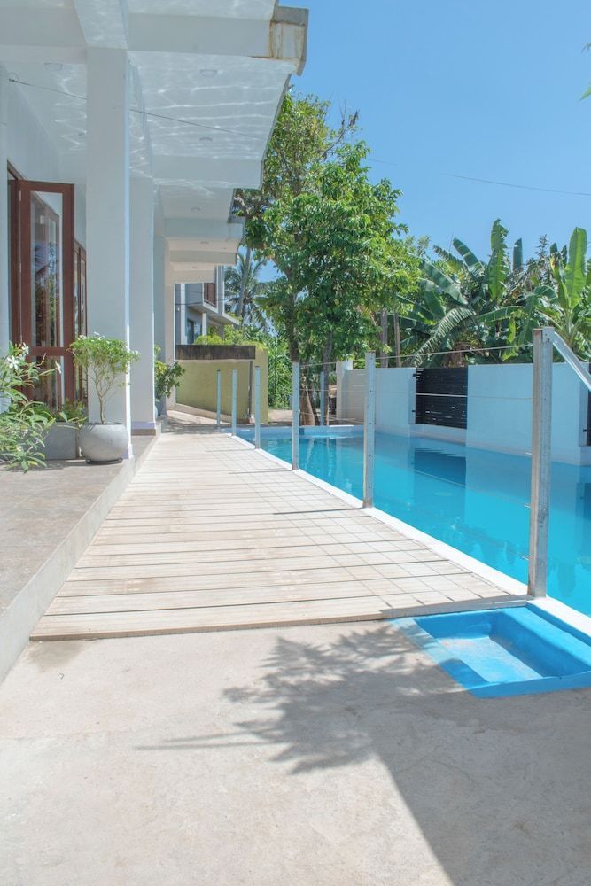 Caliza Unawatuna by Sea Cloud 1