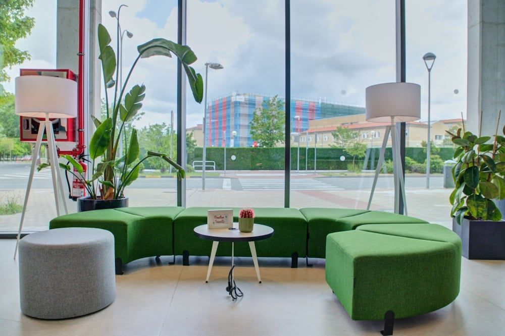 Estudios y Habitaciones Modernas en PAMPLONA, SK 2