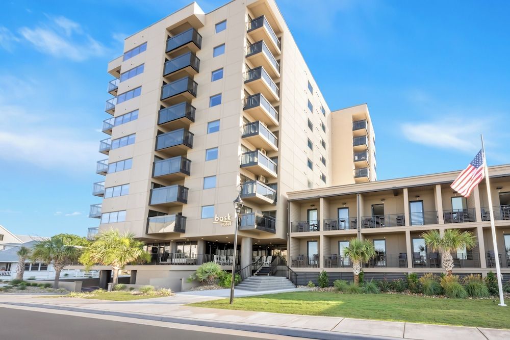 Bask Hotel at Big Rock Landing 1