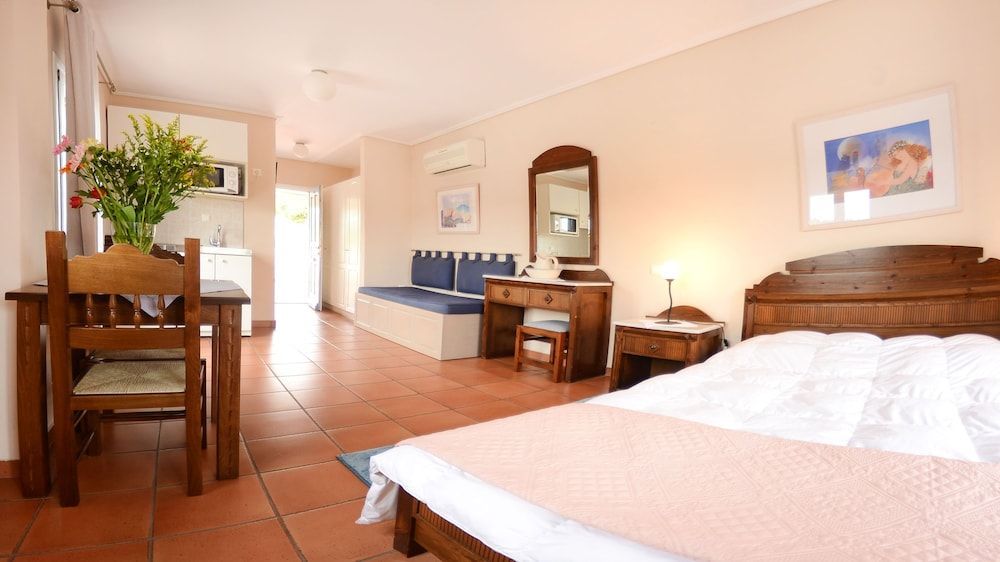 Mira Mare Hotel, Galaxidi 2