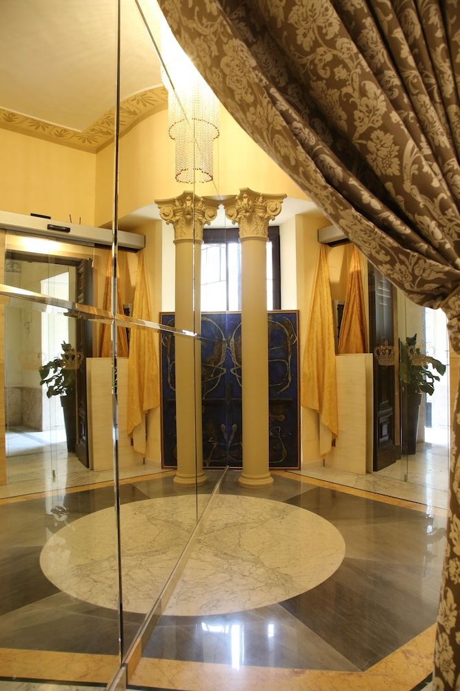 Hotel Art Resort Galleria Umberto 1