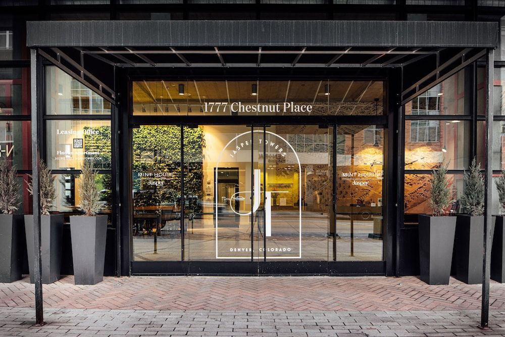 Mint House Denver – Downtown Union Station 2