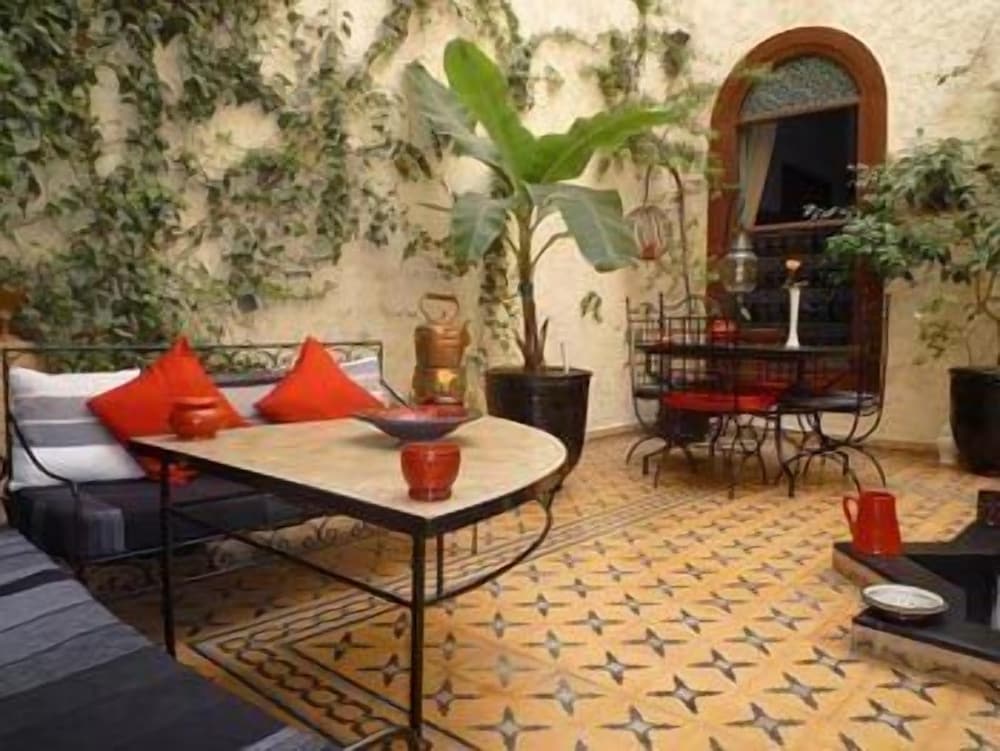 Riad Jomana 1