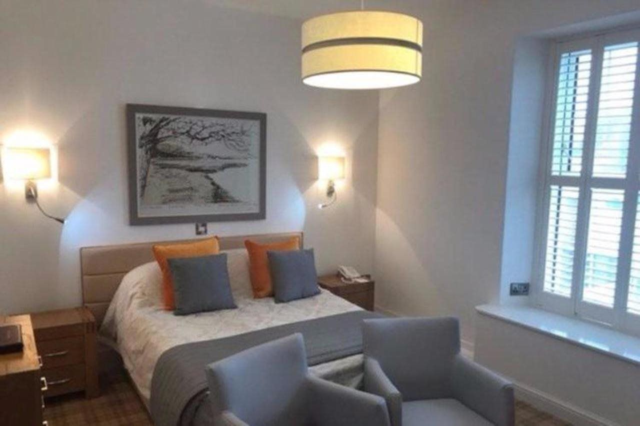 The Commodore Hotel 2