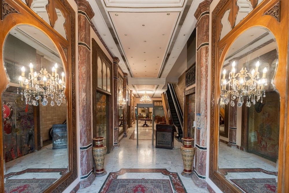 OM KOLTHOOM HOTEL 1