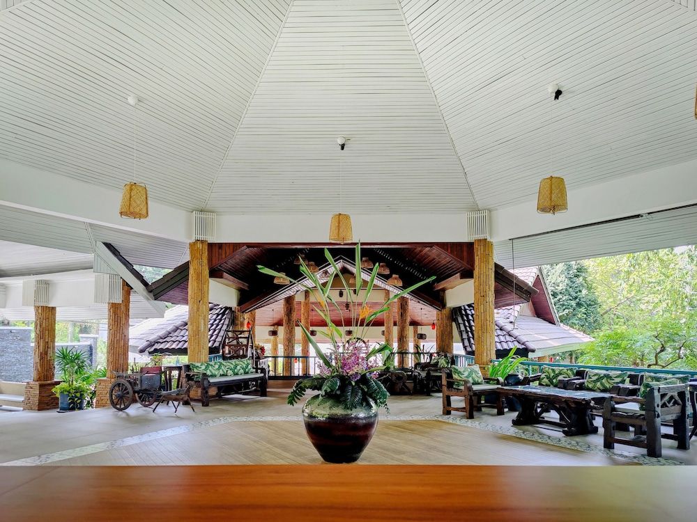 Baan Hin Sai Resort & Spa 2