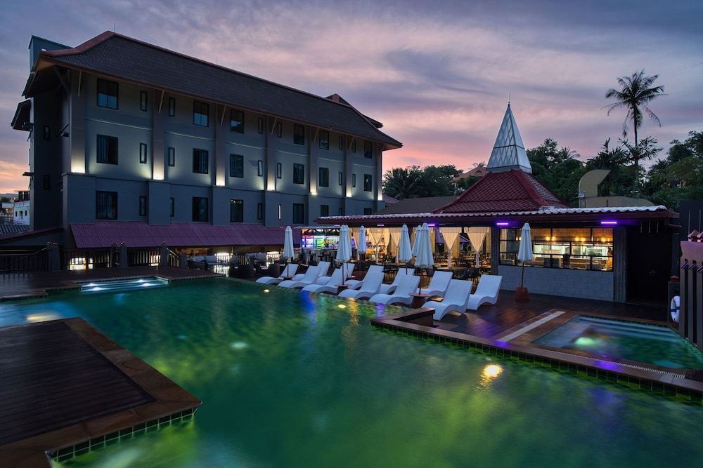Tuana Hotels The Phulin Resort 1