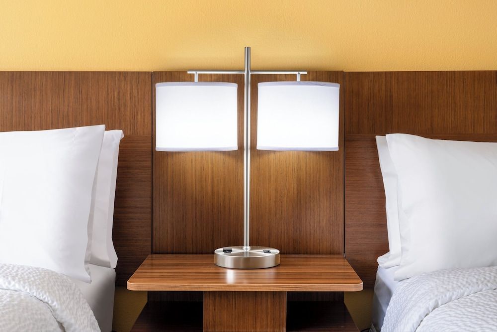 Garner Hotel Jamaica JFK Airtrain NYC by IHG 2