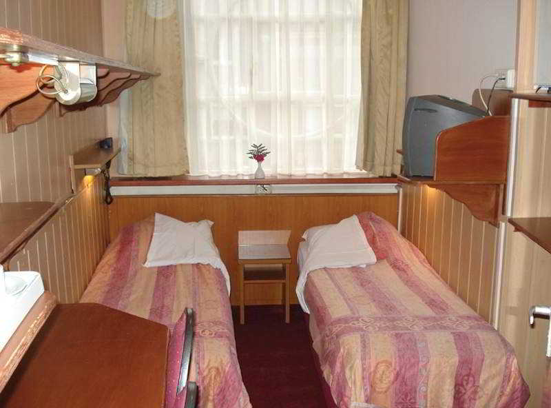Nadia Hotel 2