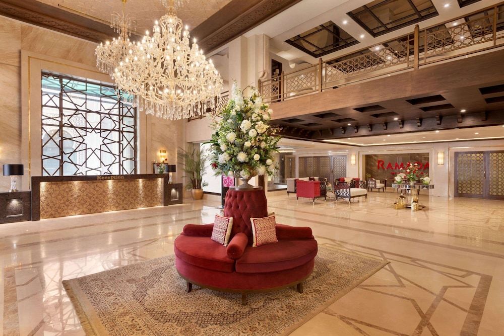 Ramada by Wyndham Lahore Gulberg II 2