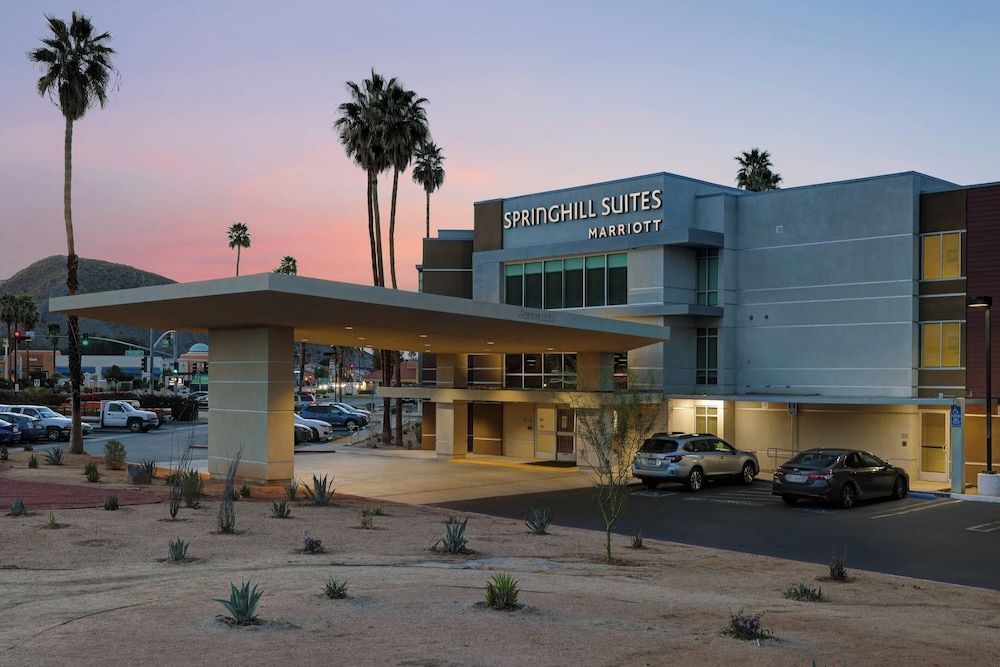 SpringHill Suites by Marriott Palm Desert 1