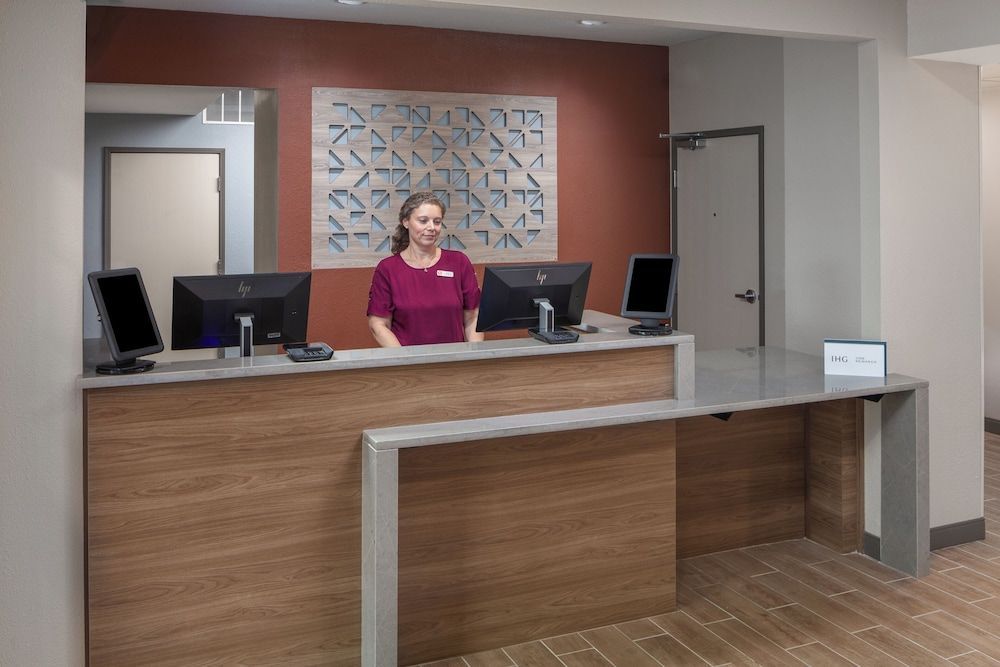 Candlewood Suites ST. ROBERT by IHG 1