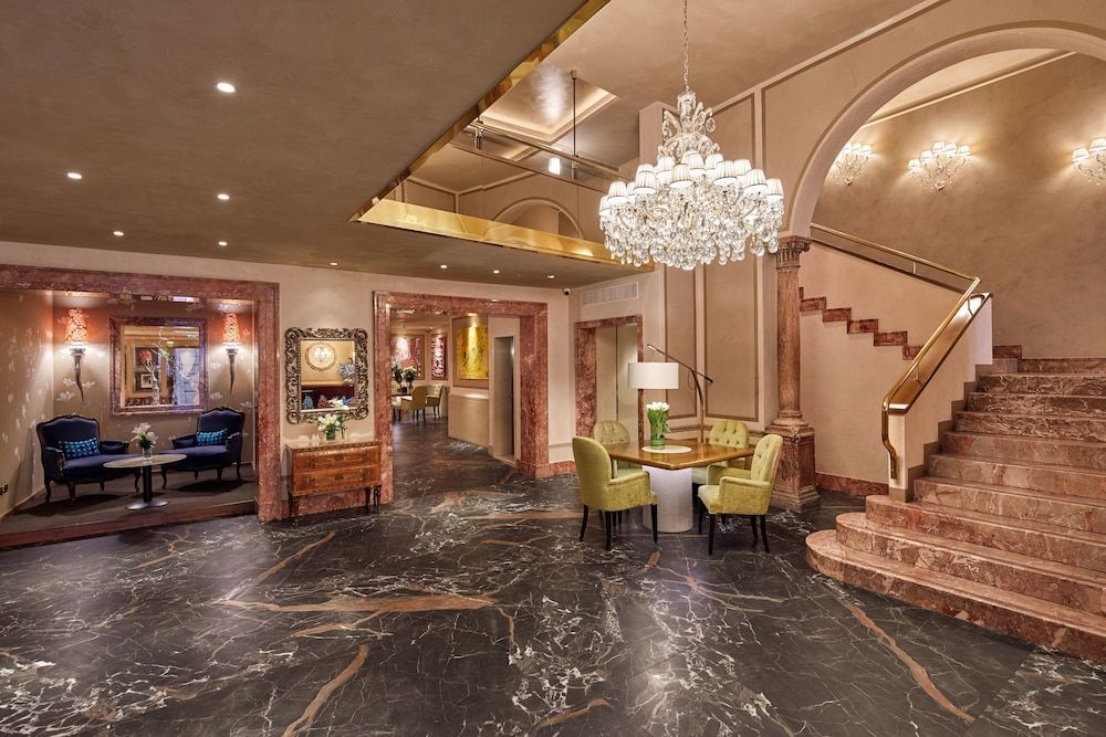 Hotel Accademia 2