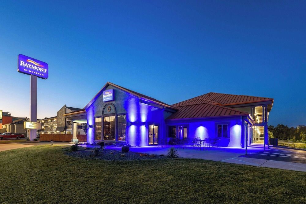 Baymont by Wyndham Branson Thousand Hills 1