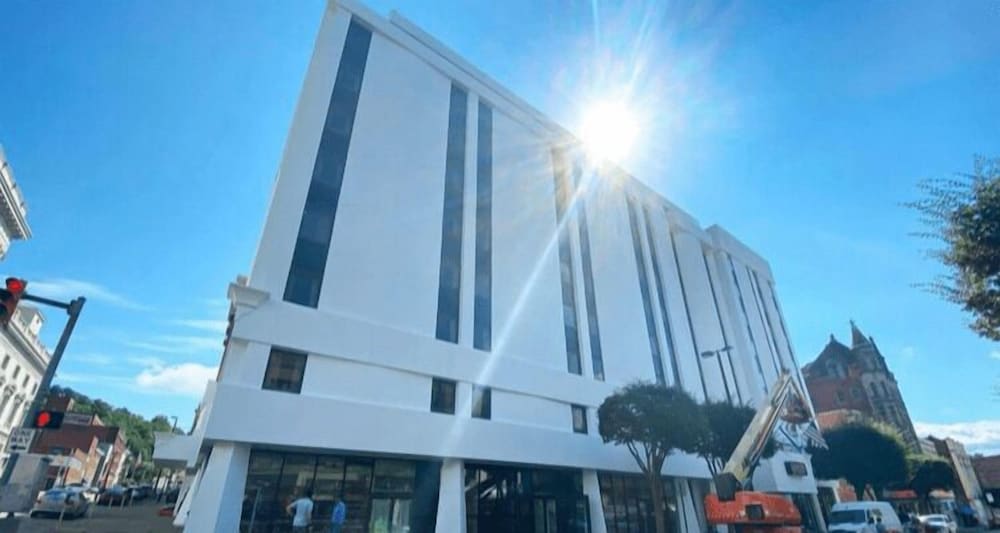 McLure Inn and Suites 2