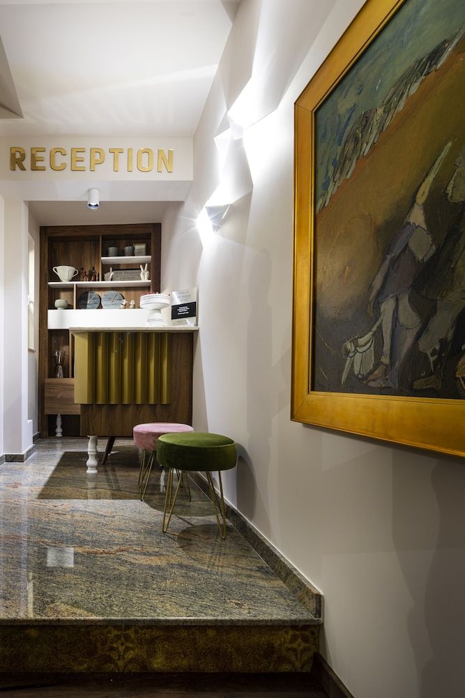 Gallery 37 2