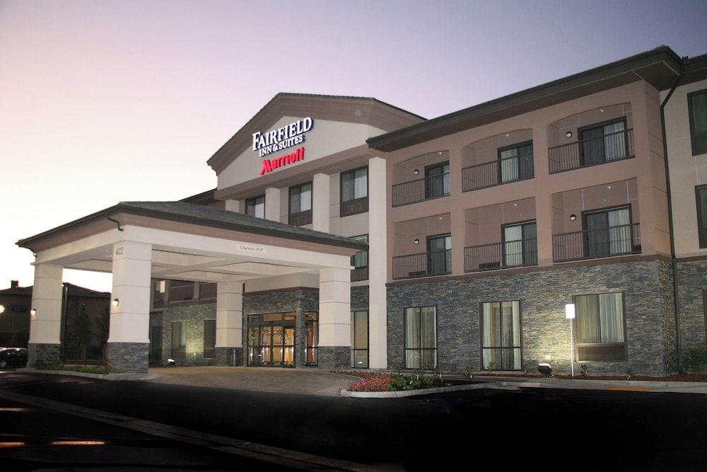 Fairfield Inn & Suites Tehachapi 1