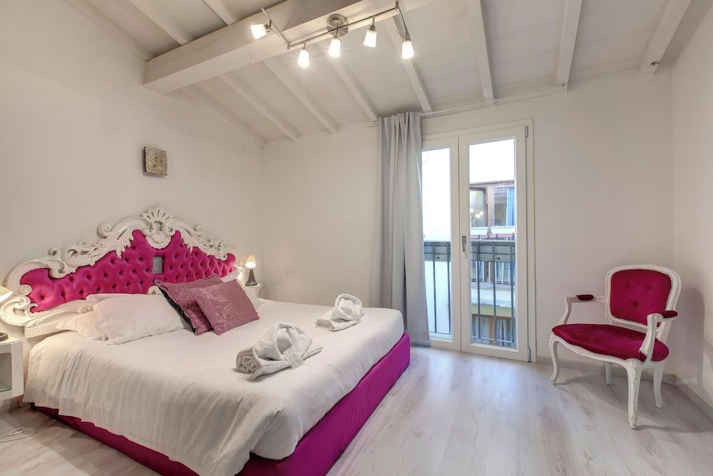 Mamo Florence – Victor Apartment 1