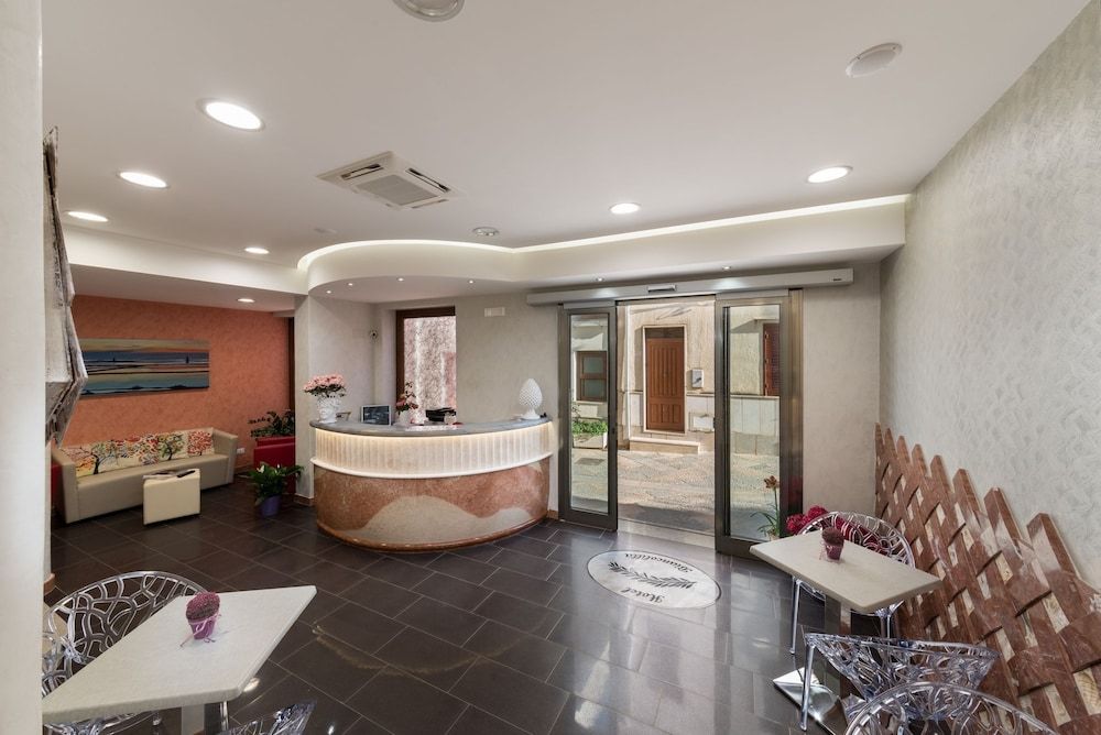Hotel Biancolilla 2