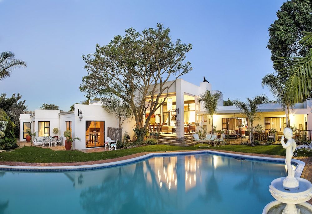 Cape Pillars Boutique Hotel 1