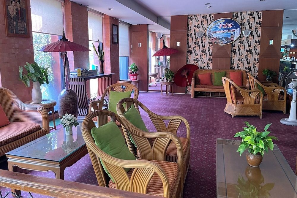 Pin Hotel 2