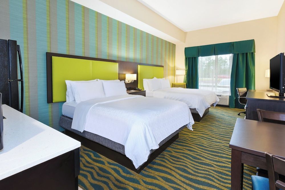 Holiday Inn Express & Suites SOUTHPORT - OAK ISLAND AREA by IHG 1