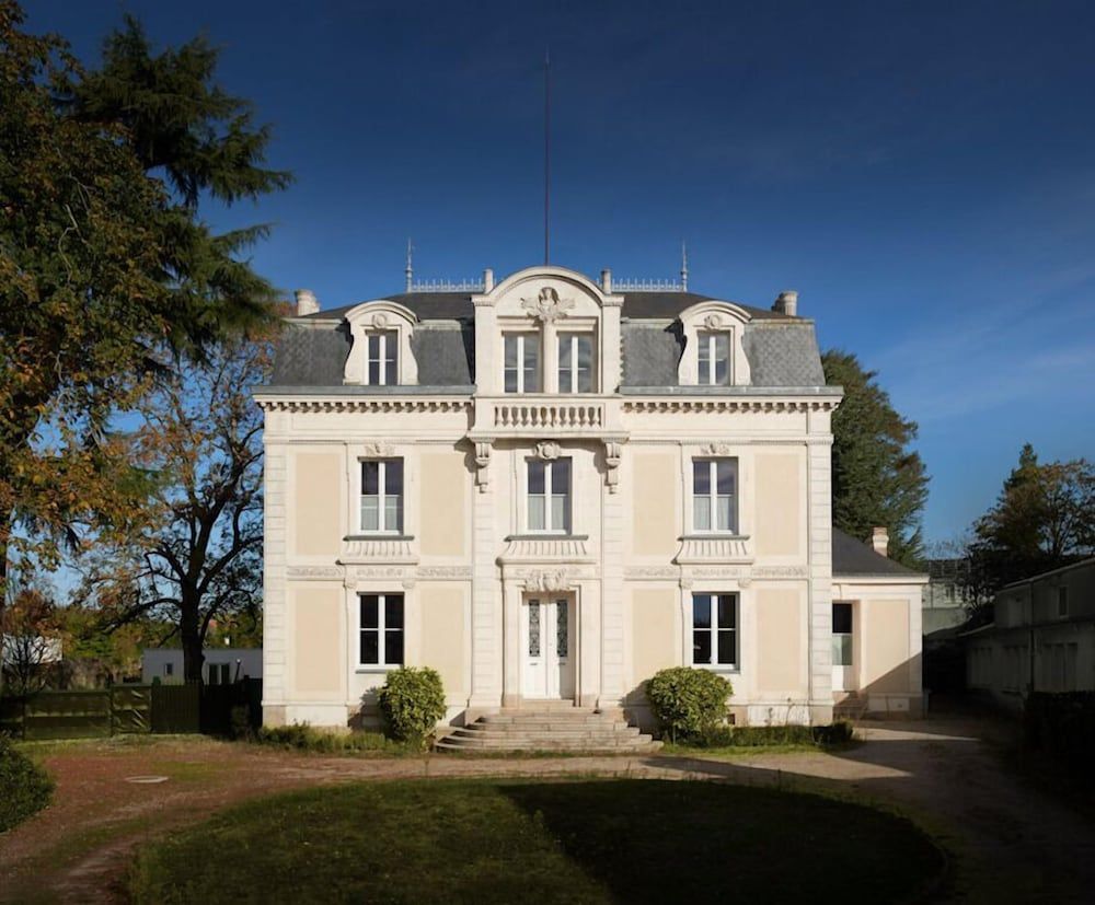 Le Celadon 1