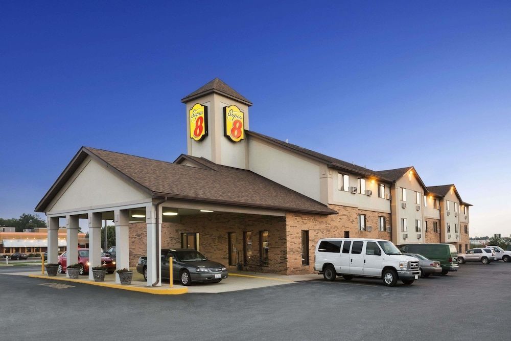 Super 8 by Wyndham Mount Vernon, IL 1