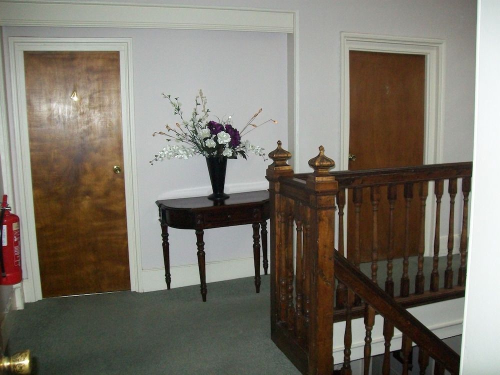 Chapel House 2