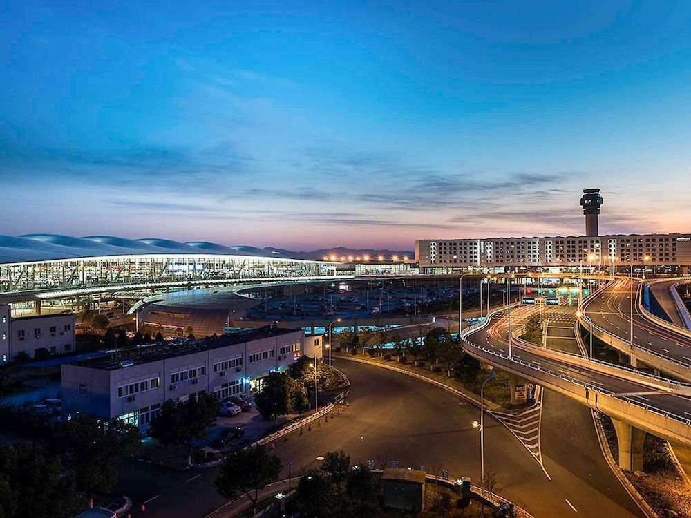Pullman Nanjing Lukou Airport 1