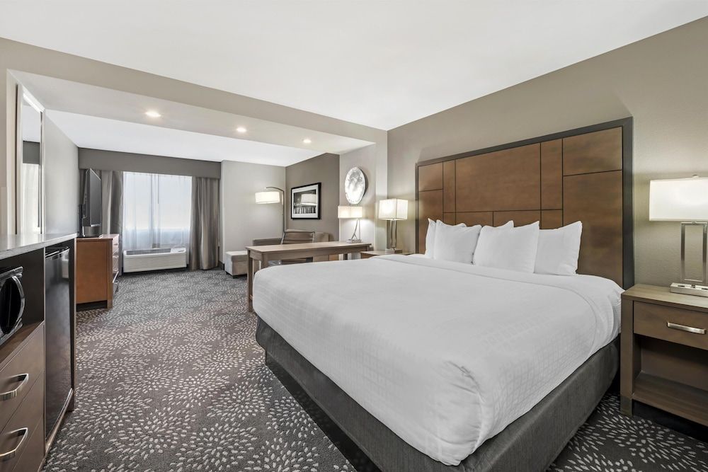 Best Western Plus Spokane North 1