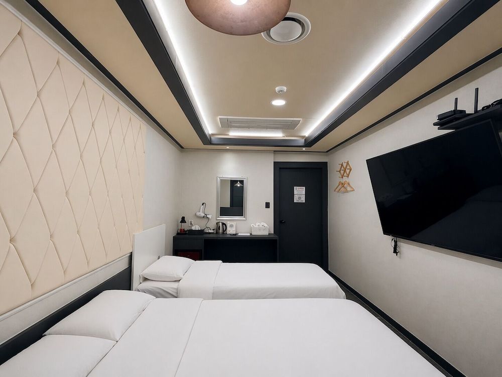 Carlton Hotel Incheon Juan Spacious Rooms Renovated Free WiFi 1