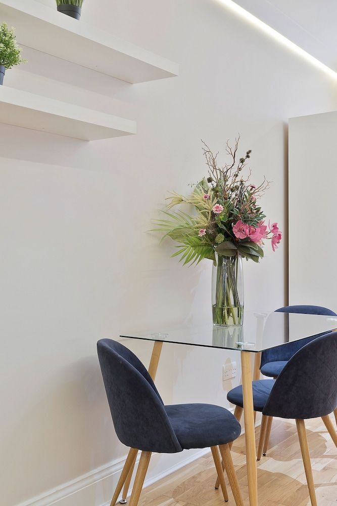 Cleveland Residences Russell Square 2