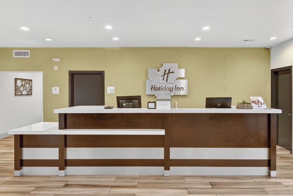 Holiday Inn & Suites DALLAS-ADDISON by IHG 2