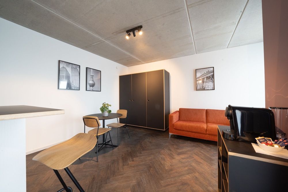 NEOAPARTMENTS 2