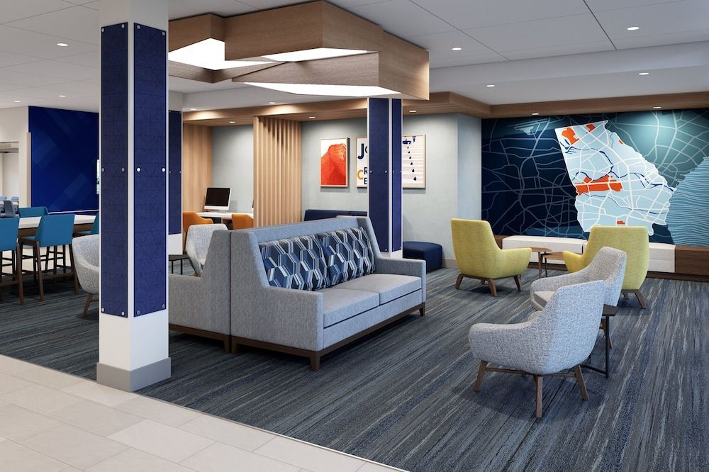 Holiday Inn Express & Suites HAWAIIAN GARDENS by IHG 1