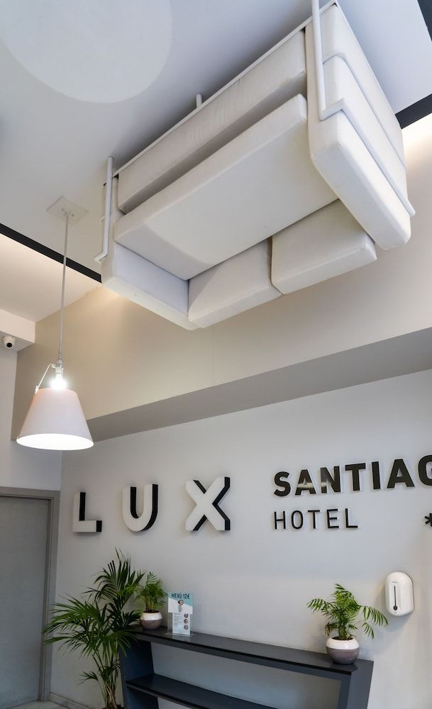 Hotel Lux Santiago 2