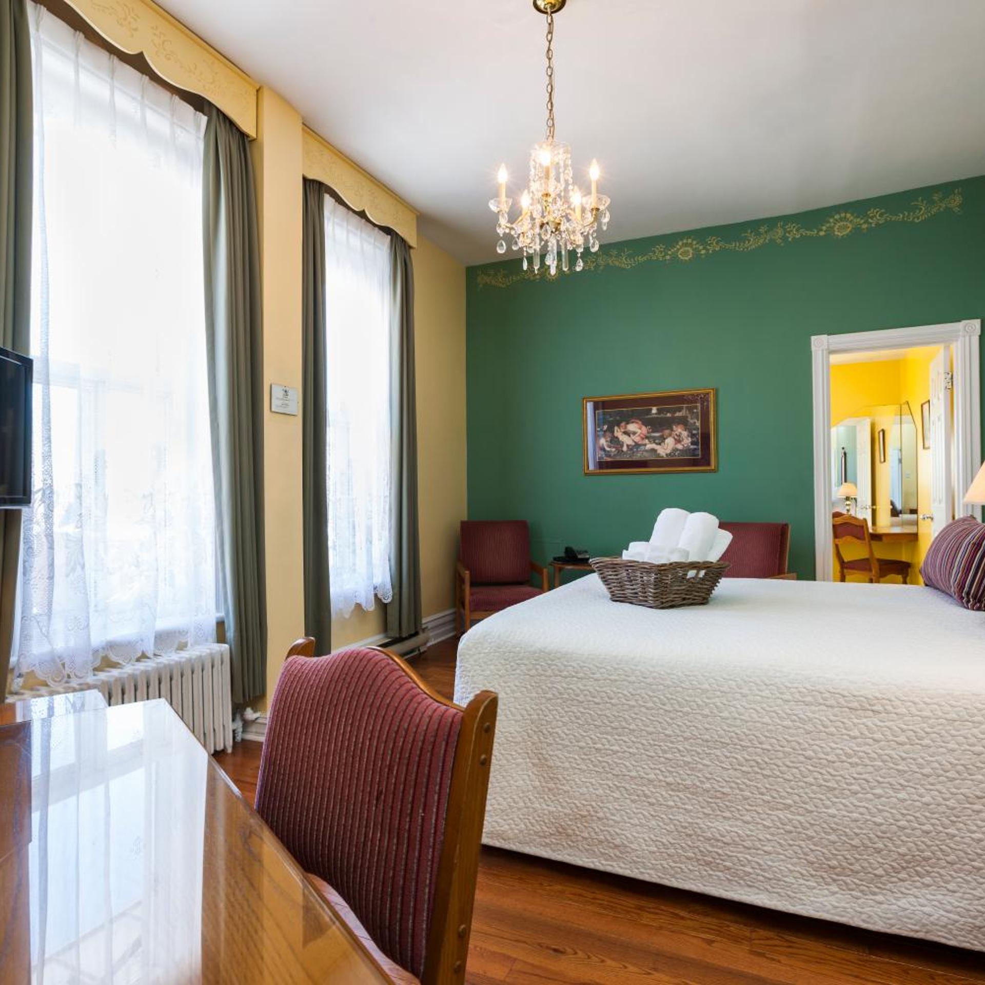 Hotel Chateau de l'Argoat 2