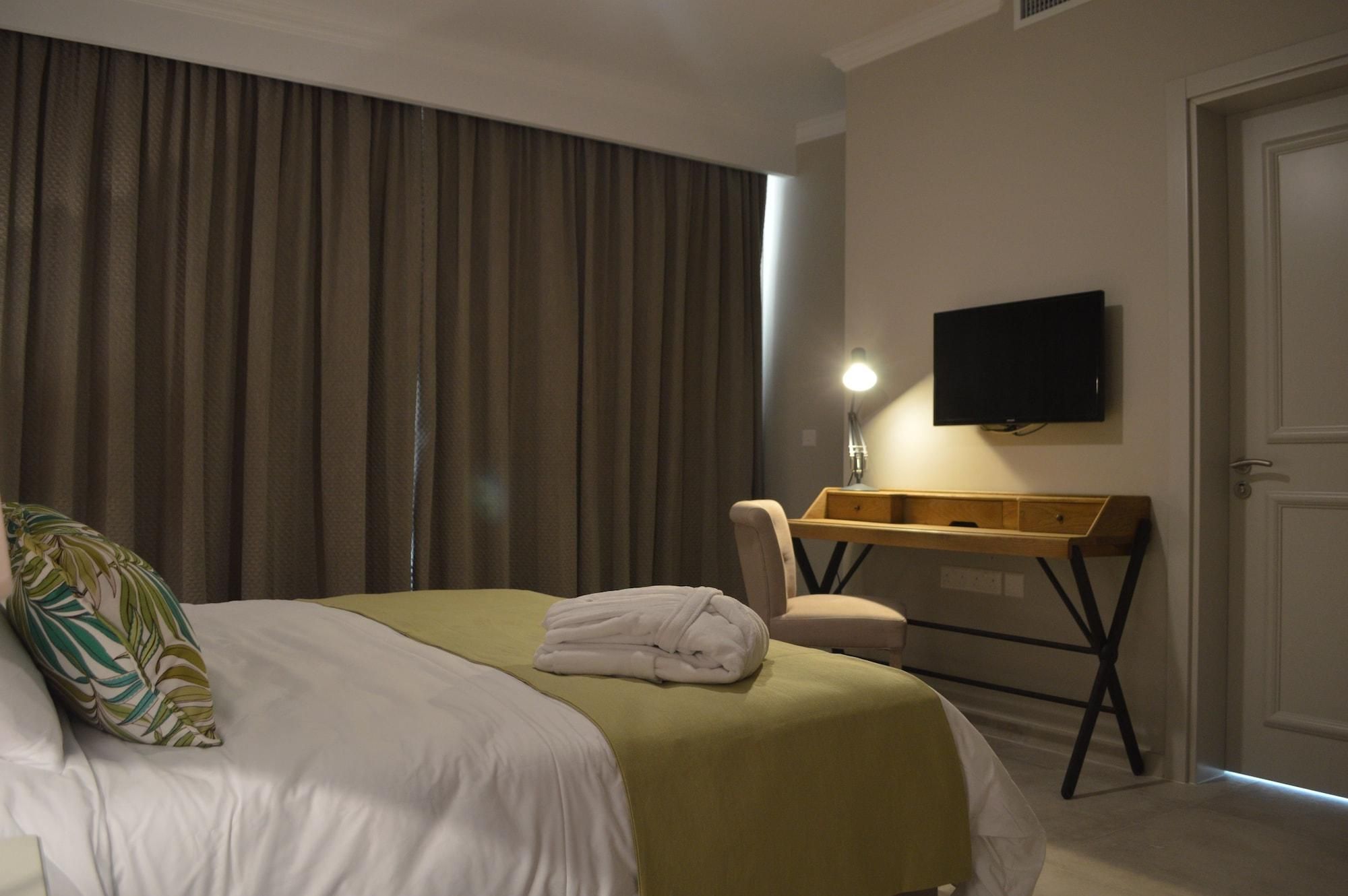 Cesca's Boutique Hotel 1