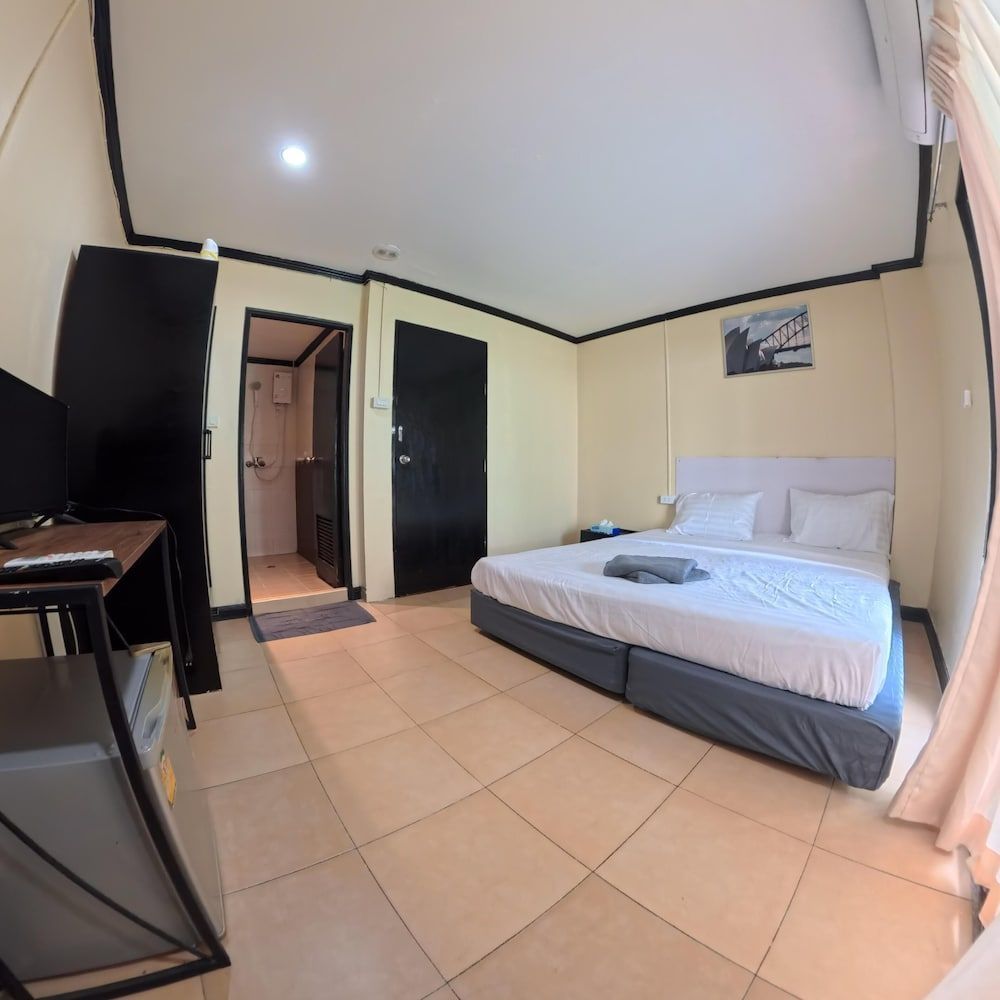 Stay 94 Patong 2