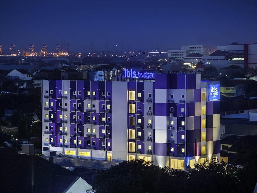 Ibis Budget Semarang Tendean 1