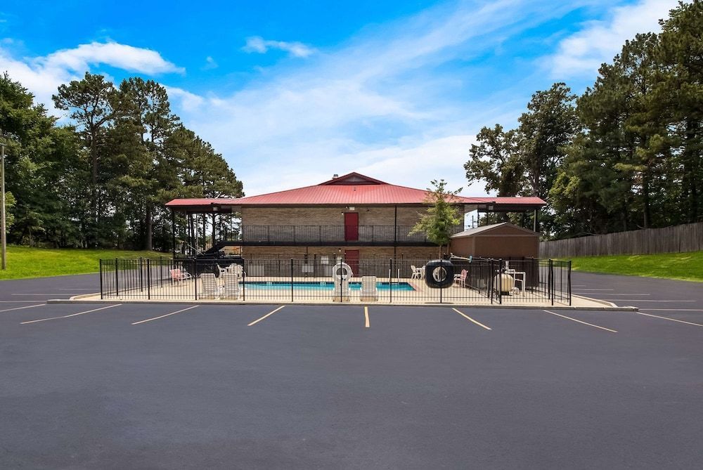Econo Lodge Martin 1