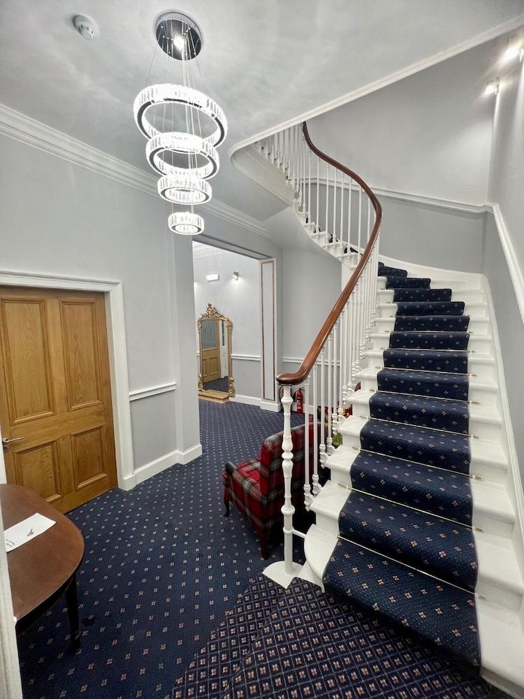 Mayfield Suites 1