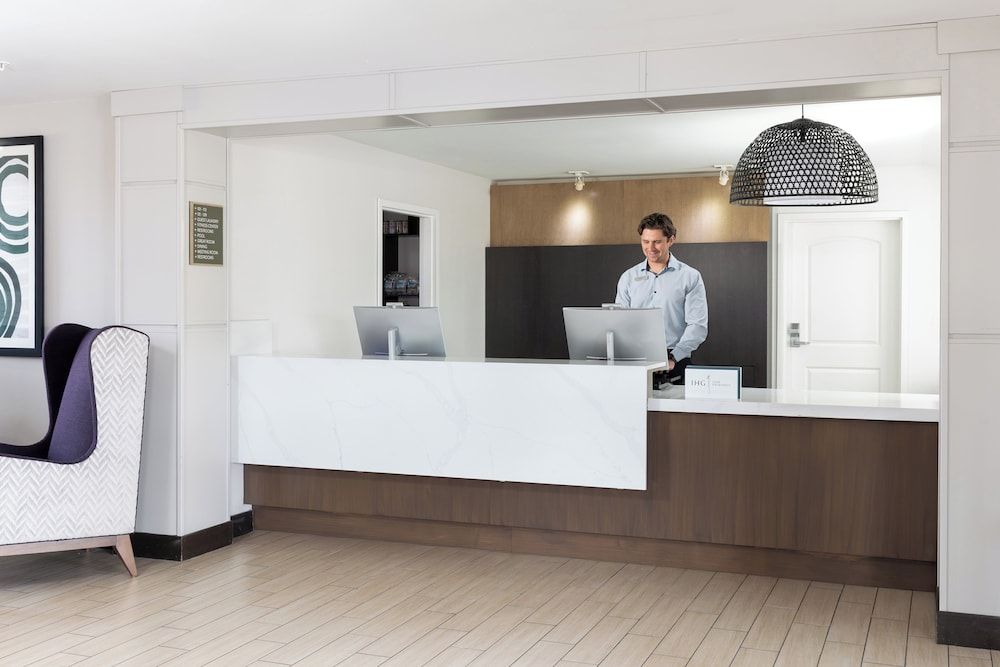 Staybridge Suites DENVER - CENTRAL PARK by IHG 2